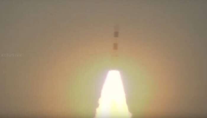 14 செயற்கைகோளுடன் வெற்றிகரமாக விண்ணில் பாய்ந்தது PSLV-C47...! 14 செயற்கைகோளுடன் வெற்றிகரமாக விண்ணில் பாய்ந்தது PSLV-C47...!