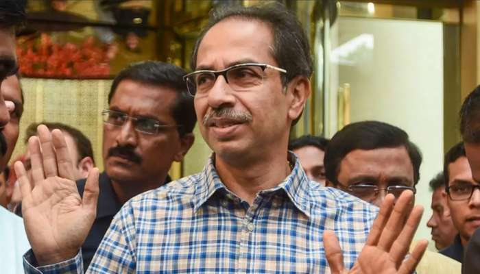குஜராத் நிறுவனத்துடனான ஒப்பந்தத்தை ரத்து செய்தார் உத்தவ்! குஜராத் நிறுவனத்துடனான ஒப்பந்தத்தை ரத்து செய்தார் உத்தவ்!
