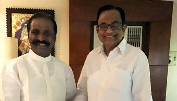 &quot;சிதம்பரத்தின் சிந்தனைச் சிரிப்பைக் கேட்டேன்&quot; -வைரமுத்து...