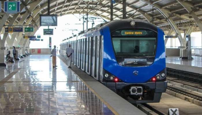 விரைவில், செல்போன் மூலம் மெட்ரோ ரயில் டிக்கெட் விரைவில், செல்போன் மூலம் மெட்ரோ ரயில் டிக்கெட்