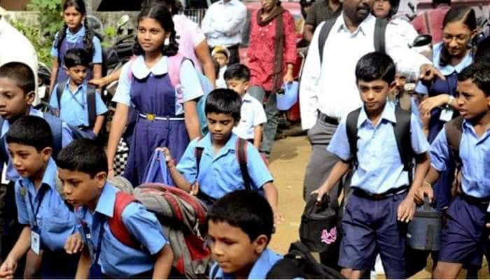 சுமையற்ற, சுகமான கல்வி முறை தான் மகிழ்ச்சியான பள்ளிகளுக்கு அடிப்படை: PMK சுமையற்ற, சுகமான கல்வி முறை தான் மகிழ்ச்சியான பள்ளிகளுக்கு அடிப்படை: PMK