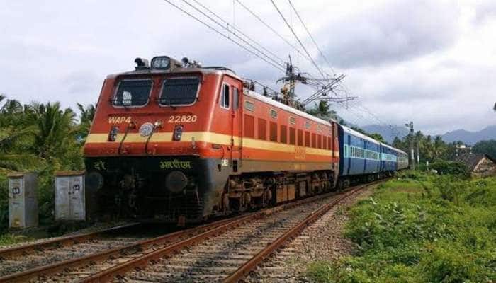 திருச்சி - திருவனந்தபுரம் இன்டர்சிட்டி ரயில் சேவை மாற்றம் திருச்சி - திருவனந்தபுரம் இன்டர்சிட்டி ரயில் சேவை மாற்றம்