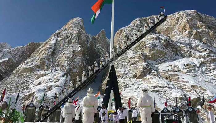ராணுவ வீரர்களுக்கு சிறப்பு உணவு, உடைகள் கிடைப்பதில் தாமதம்: CAG ராணுவ வீரர்களுக்கு சிறப்பு உணவு, உடைகள் கிடைப்பதில் தாமதம்: CAG