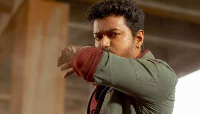 18 மணி நேரத்திற்கு மேலாக விஜய்யிடம் தொடரும் விசாரணை; பணம் எதுவும் கைப்பற்ற படவில்லை 18 மணி நேரத்திற்கு மேலாக விஜய்யிடம் தொடரும் விசாரணை; பணம் எதுவும் கைப்பற்ற படவில்லை
