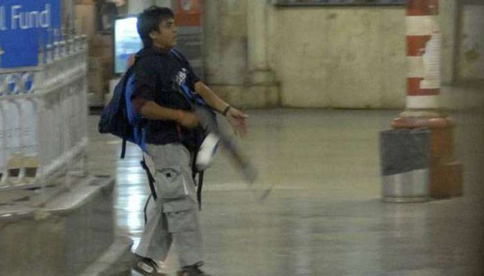 26/11 மும்பை தாக்குதலில் ஈடுபட்ட அமீர் கசாப், தன்னை "இந்து"வாக காட்டிக்கொள்ள முயற்சி 26/11 மும்பை தாக்குதலில் ஈடுபட்ட அமீர் கசாப், தன்னை "இந்து"வாக காட்டிக்கொள்ள முயற்சி
