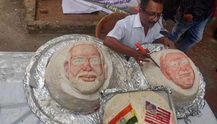 டிரம்பை கௌரவப்படுத்த 3 பிரமாண்ட இட்லியை உருவாக்கிய உணவு கலைஞர்! டிரம்பை கௌரவப்படுத்த 3 பிரமாண்ட இட்லியை உருவாக்கிய உணவு கலைஞர்!