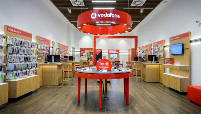 வாடிக்கையாளர்களை கவர புதிய சலுகைகளுடன் களமிறங்கும் Vodafone-idea! title=
