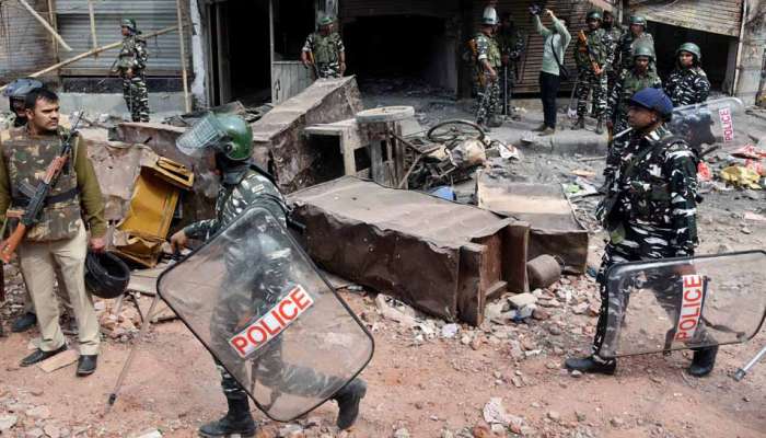 டெல்லி வன்முறை: காவல்துறை அதிகாரிகளைத் தாக்கியவர்கள் விரைவில் கைது..! டெல்லி வன்முறை: காவல்துறை அதிகாரிகளைத் தாக்கியவர்கள் விரைவில் கைது..!