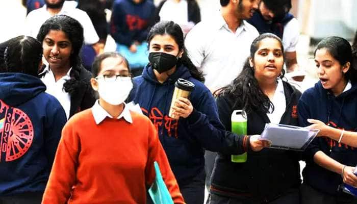 CBSE 12th Maths Paper 2020: முடிந்தது தேர்வு, 12வது வகுப்பு கணித பேப்பர் Review CBSE 12th Maths Paper 2020: முடிந்தது தேர்வு, 12வது வகுப்பு கணித பேப்பர் Review