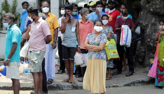 இலங்கையில் 2,000-க்கும் மேற்பட்ட இந்தியர்கள் சிக்கி தவிப்பதாக தகவல்...