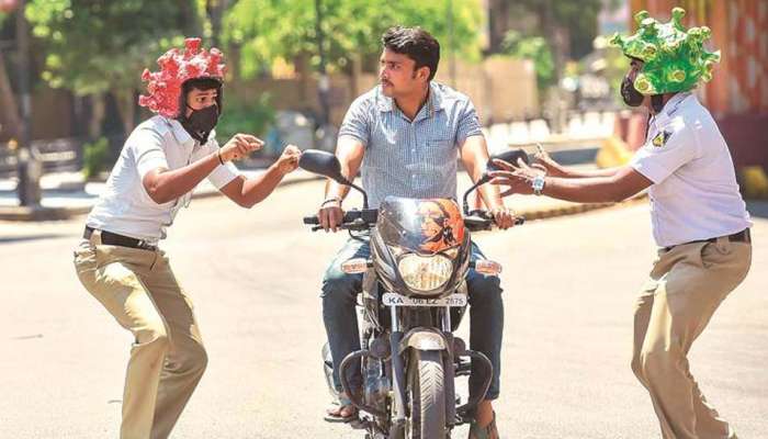 WATCH: நான் யாருனு தெரியுதா.... பகீர் கிளப்பிய கொரோனா போலீஸ்... WATCH: நான் யாருனு தெரியுதா.... பகீர் கிளப்பிய கொரோனா போலீஸ்...