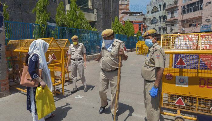 கொரோனாவின் கோர பிடியில் முழுமையாக சிக்கியது டெல்லி...