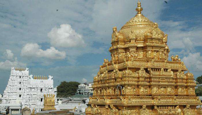 கோவிட் 19: திருமலையில் ஏழுமலையான் கோயிலில் மே 17 வரை தரிசனம் ரத்து.... கோவிட் 19: திருமலையில் ஏழுமலையான் கோயிலில் மே 17 வரை தரிசனம் ரத்து....