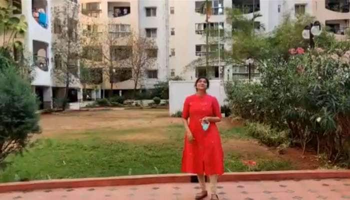 போராட்டத்திற்கு பின் வீடு திரும்பிய மருத்துவரை ஆரவாரத்துடன் வரவேற்ற மக்கள்!! போராட்டத்திற்கு பின் வீடு திரும்பிய மருத்துவரை ஆரவாரத்துடன் வரவேற்ற மக்கள்!!