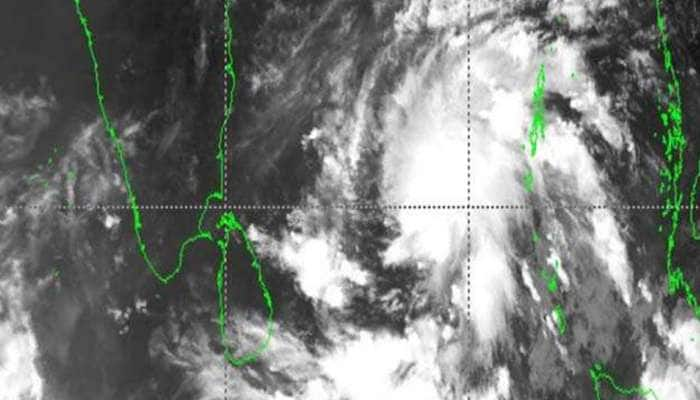 Cyclone Amphan: எட்டு மாநிலங்களுக்கு எச்சரிக்கை, பலத்த காற்றுடன் கனமழை பெய்யக்கூடும்