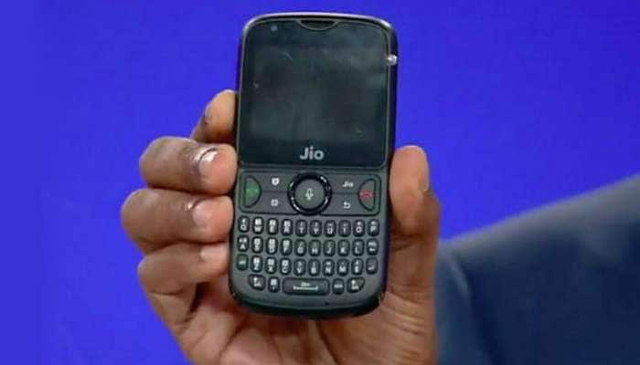 JioPhone பயனர்களும் இனி Aarogya Setu-னை பயன்படுத்தலாம்; எப்படி தெரியுமா? JioPhone பயனர்களும் இனி Aarogya Setu-னை பயன்படுத்தலாம்; எப்படி தெரியுமா?