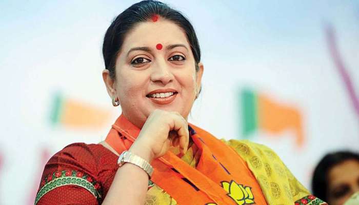‘காணவில்லை’ – சுவரொட்டி பிரச்சாரம் குறித்து காங்கிரசை வெளுத்து வாங்கிய ஸ்மிரிதி இரானி ‘காணவில்லை’ – சுவரொட்டி பிரச்சாரம் குறித்து காங்கிரசை வெளுத்து வாங்கிய ஸ்மிரிதி இரானி