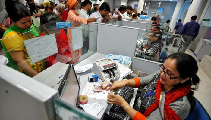 SBI மற்றும் ICICI வாடிக்கையாளர்களுக்கு ஒரு மோசமான செய்தி காத்திருக்கிறது... SBI மற்றும் ICICI வாடிக்கையாளர்களுக்கு ஒரு மோசமான செய்தி காத்திருக்கிறது...