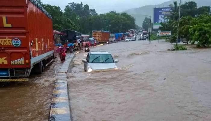 COVID-19 தொற்றுக்கு மத்தியில் Red Alert எச்சரிக்கை!! மும்பையில் கனமழை பெய்ய வாய்ப்பு COVID-19 தொற்றுக்கு மத்தியில் Red Alert எச்சரிக்கை!! மும்பையில் கனமழை பெய்ய வாய்ப்பு