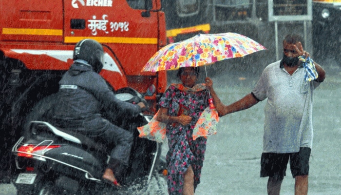 Mumbai weather: சாண்டாக்ரூஸ், கோரேகான் மற்றும் மேற்கு புறநகர் பகுதிகளில் பலத்த மழை