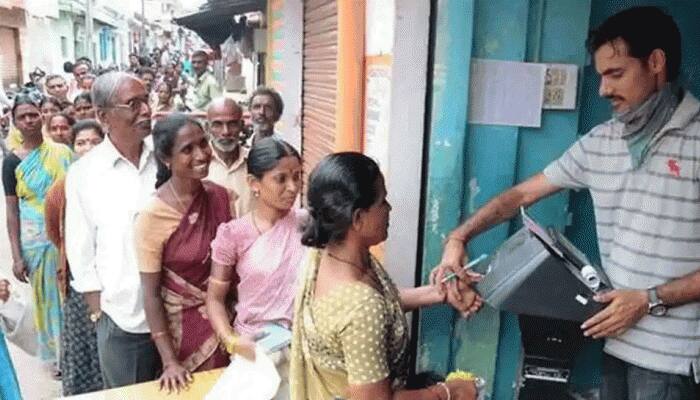 நவம்பர் மாதம் வரை இலவச ரேஷன் பொருட்கள்: தமிழக அரசு அறிவிப்பு நவம்பர் மாதம் வரை இலவச ரேஷன் பொருட்கள்: தமிழக அரசு அறிவிப்பு