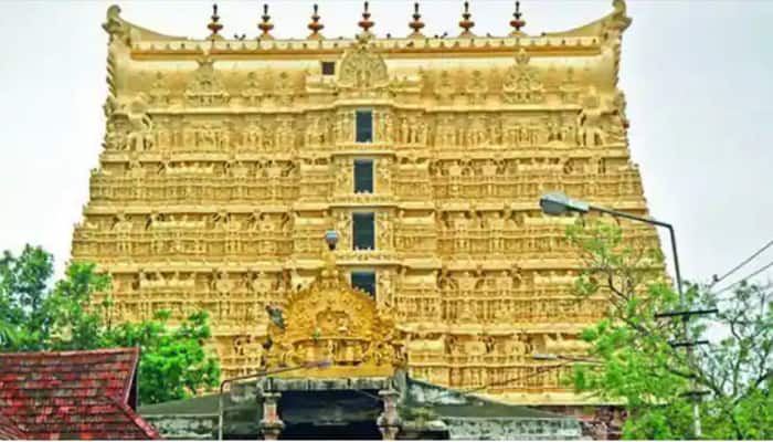 ஸ்ரீபத்மநாபசாமி கோயிலின் நிர்வாகத்தில் திருவிதாங்கூர் அரச குடும்பத்திற்கு உரிமை உண்டு: SC ஸ்ரீபத்மநாபசாமி கோயிலின் நிர்வாகத்தில் திருவிதாங்கூர் அரச குடும்பத்திற்கு உரிமை உண்டு: SC