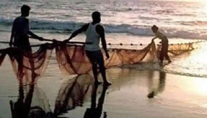 நாடு திரும்பினர் இந்திய மீனவர்கள்: 4 மாத கொரோனா வனவாசம் முடிந்தது!! நாடு திரும்பினர் இந்திய மீனவர்கள்: 4 மாத கொரோனா வனவாசம் முடிந்தது!!