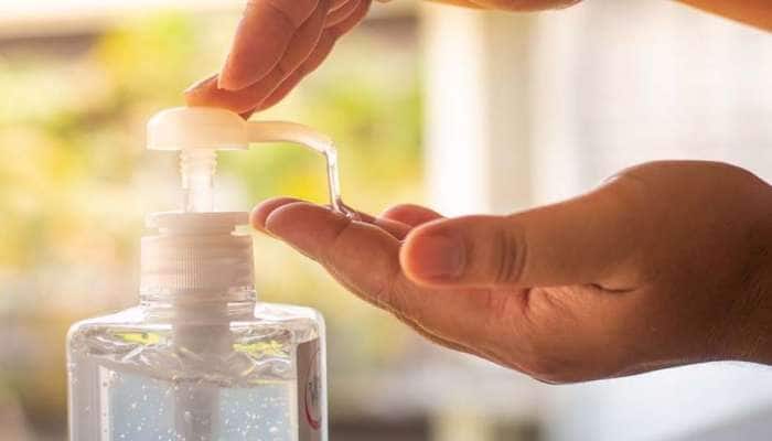 ஆல்கஹால் கலந்த சானிடைசர், சோப்பு, டெட்டோல்களுக்கு 18% GST வரி: நிதி அமைச்சகம் ஆல்கஹால் கலந்த சானிடைசர், சோப்பு, டெட்டோல்களுக்கு 18% GST வரி: நிதி அமைச்சகம்