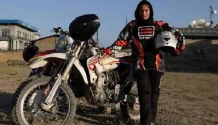 Afghan: தலிபான்களையும் மீறி motocross இளம்பெண் பைக்கர் சாதித்தது என்ன தெரியுமா? title=