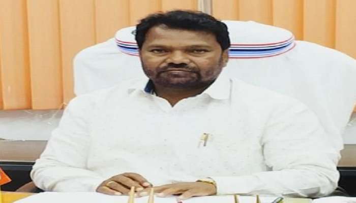 கல்வி கற்க வயது தடையில்லை என நிரூபிக்கும் ஜார்கண்ட் கல்வி அமைச்சர்..!!! கல்வி கற்க வயது தடையில்லை என நிரூபிக்கும் ஜார்கண்ட் கல்வி அமைச்சர்..!!!
