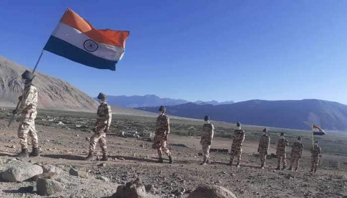 16,000 அடி உயரத்தில் சுதந்திர தினத்தைக் கொண்டாடிய ITBP வீரர்கள்!!