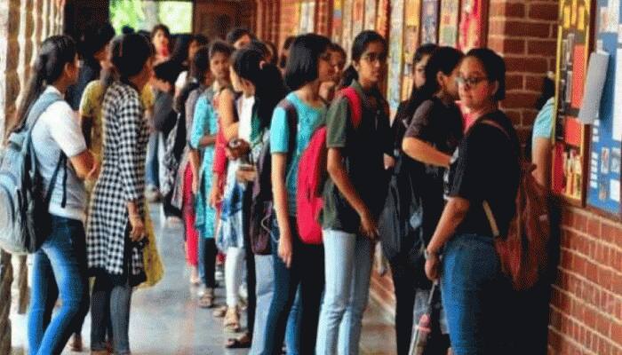 அரியர்ஸ் தேர்ச்சி முடிவை அகில இந்திய தொழில்நுட்ப கல்விக்கழகம் ஏற்க மறுப்பு என தகவல் அரியர்ஸ் தேர்ச்சி முடிவை அகில இந்திய தொழில்நுட்ப கல்விக்கழகம் ஏற்க மறுப்பு என தகவல்