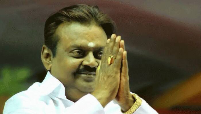 DMDK தலைவர் விஜயகாந்திற்கு COVID-19; சிகிச்சைக்காக மருத்துவமனையில் அனுமதி DMDK தலைவர் விஜயகாந்திற்கு COVID-19; சிகிச்சைக்காக மருத்துவமனையில் அனுமதி