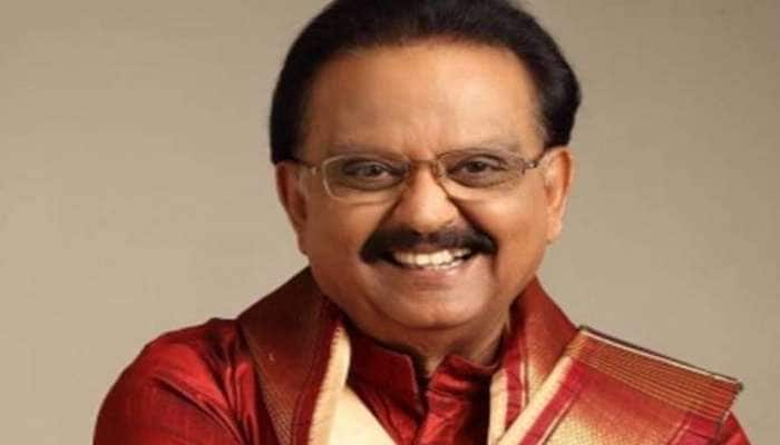 SPB: தேன் சிந்தும் வானுயர்ந்த பாடகருக்கு பாடல் வரிகளால் முகாரி பாடும் சமூக ஊடக நண்பர்கள்..