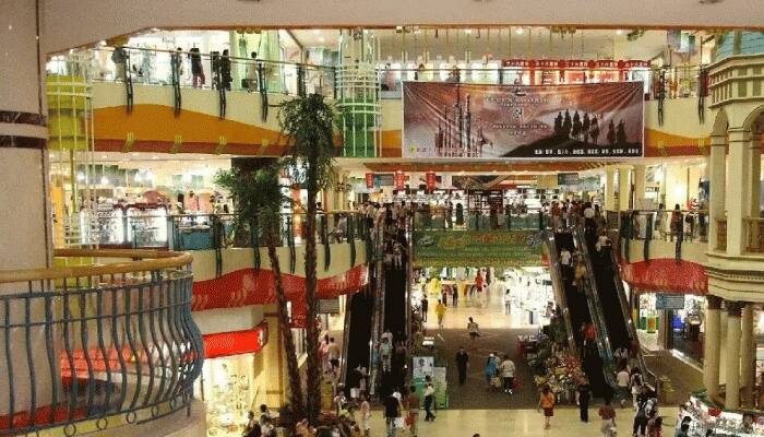Window shoppers இனி மாலில் நுழைய முடியாது; விதிகள் மாற்றம்...! Window shoppers இனி மாலில் நுழைய முடியாது; விதிகள் மாற்றம்...!