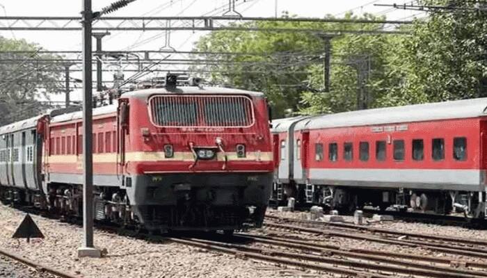 இந்த இடத்துக்கு Tour போகனுமா? IRCTC கொடு வந்துள்ளது சூப்பர் பேக்கேஜ்....! இந்த இடத்துக்கு Tour போகனுமா? IRCTC கொடு வந்துள்ளது சூப்பர் பேக்கேஜ்....!