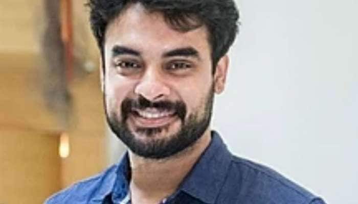 பிரபல மலையாள நடிகர் Tovino Thomas ICU-வில் அனுமதி பிரபல மலையாள நடிகர் Tovino Thomas ICU-வில் அனுமதி