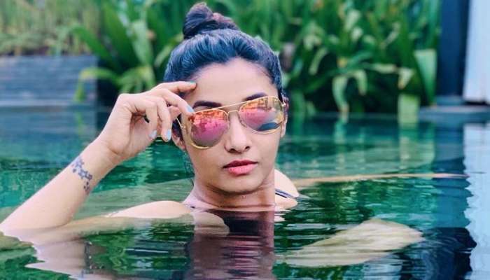நீச்சல் உடையில் முதல் முறையாக பிரியா பவானி சங்கர்... வைரலாகும் Hot Pic's..! நீச்சல் உடையில் முதல் முறையாக பிரியா பவானி சங்கர்... வைரலாகும் Hot Pic's..!
