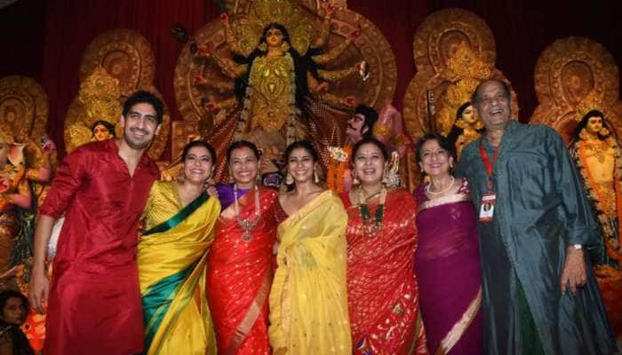 Durga pooja பந்தல்களில் கலக்கும் பாலிவுட் நட்சத்திரங்களின் துர்கா பூஜா கொண்டாட்டங்கள்