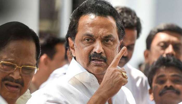 50% இட ஒதுக்கீடு இல்லை! சமூகநீதி மீது தாக்குதல் நடத்தும் அதிமுக - பாஜக: ஸ்டாலின் காட்டம் 50% இட ஒதுக்கீடு இல்லை! சமூகநீதி மீது தாக்குதல் நடத்தும் அதிமுக - பாஜக: ஸ்டாலின் காட்டம்
