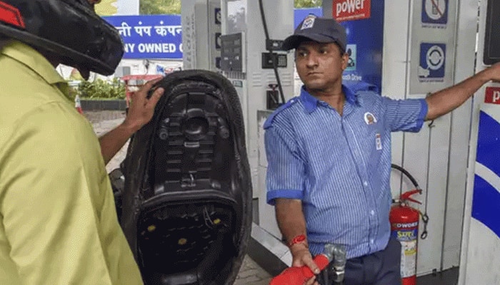 Petrol Diesel Price: உங்கள் ஊரில் பெட்ரோல் - டீசல் விலை என்ன?