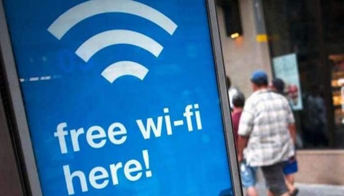 டிஜிட்டல் இந்தியாவை தொடர்ந்து, Wi-Fi புரட்சி; இனி டீ கடையில் கூட Wi-Fi கிடைக்கும்!