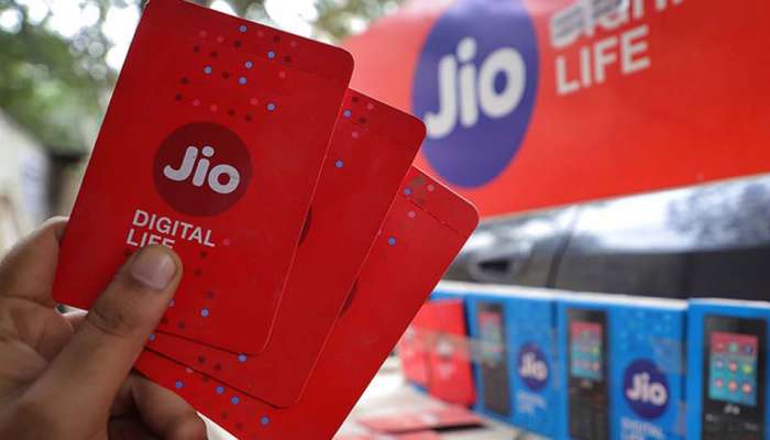 Jio-வின் பலே திட்டம்: வெறும் ₹.100-க்கு 24GB தரவு, அவரம்பற்ற இலவச அழைப்பு..!