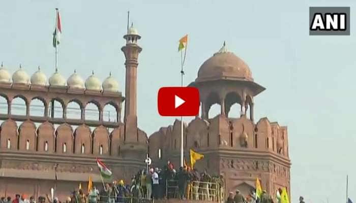 Watch Video: Delhi இல் Red Fort இல் Farmers தங்கள் கொடியை ஏற்றி போராட்டம்!