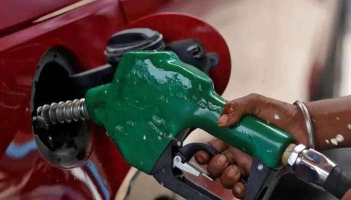 Petrol Price Today 10 February 2021 Updates: ஏறிக்கொண்டே போகும் பெட்ரோல்-டீசல் விகிதங்கள்! title=