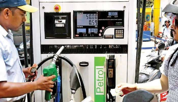 Petrol Price Today 18 February 2021 Updates: தொடர்ந்து 10வது நாளாக பெட்ரோல், டீசல் விலை உயர்வு!