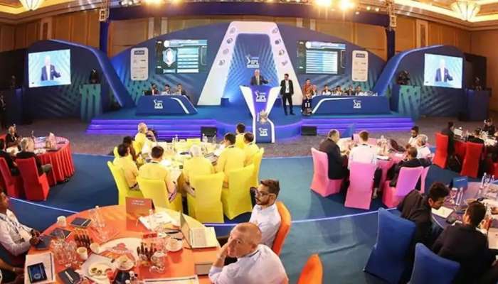 IPL Auction 2021: CSK அணியின் இலக்கில் உள்ள முக்கிய வீரர்கள் யார்? அணியின் உக்தி என்ன?