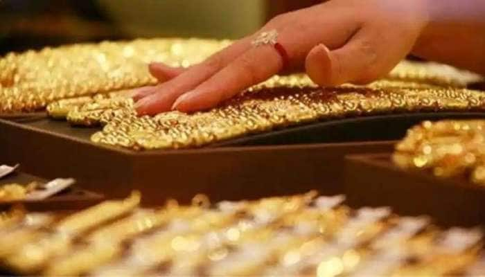 Gold rates today: தங்கம் வாங்குவதில் ஆர்வம் காட்டும் மக்கள், தங்கம் வெள்ளி விலை நிலவரம் இதோ