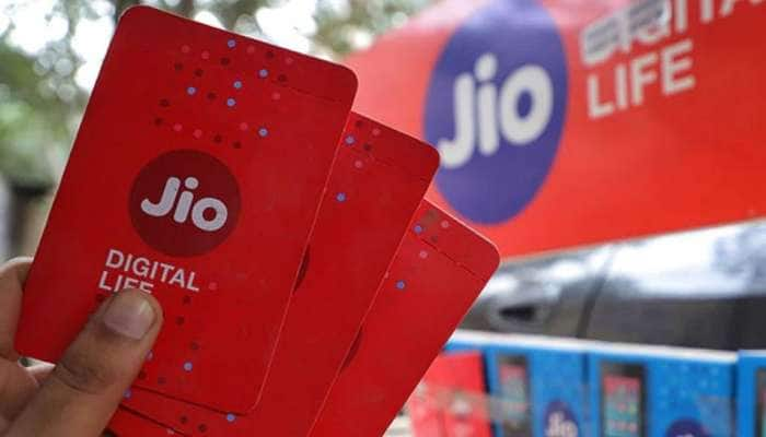 Jio இன் மலிவான திட்டம்! ரூ .35க்கு பல நன்மைகளை பெறலாம்! title=