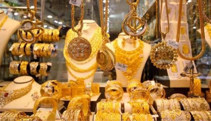 Gold Rates Today: தங்கம் வாங்குவதில் தாமதம் வேண்டாம், இன்றைய தங்கம் வெள்ளி விலை நிலவரம் இதோ 